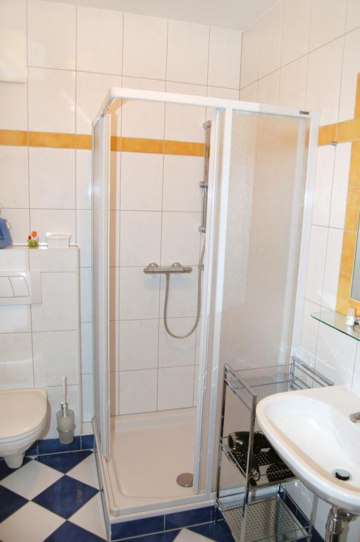 Pension Zur Post Apartman Bad Blumau Szoba fotó