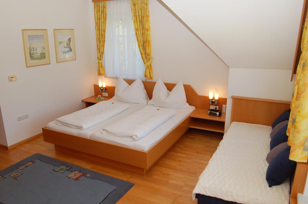 Pension Zur Post Apartman Bad Blumau Szoba fotó