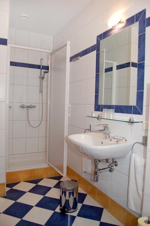 Pension Zur Post Apartman Bad Blumau Szoba fotó
