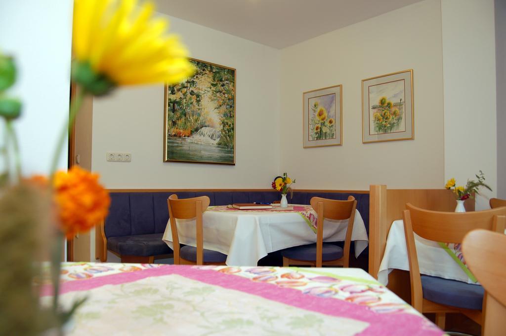 Pension Zur Post Apartman Bad Blumau Kültér fotó